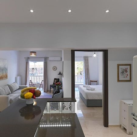 Newly Renovated Apartment In The Heart Of Atény Exteriér fotografie