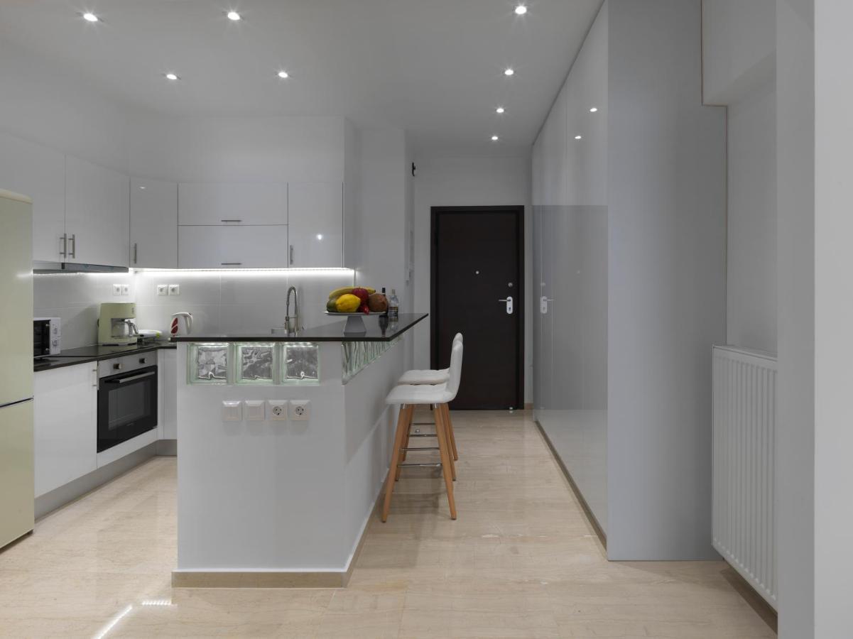 Newly Renovated Apartment In The Heart Of Atény Exteriér fotografie